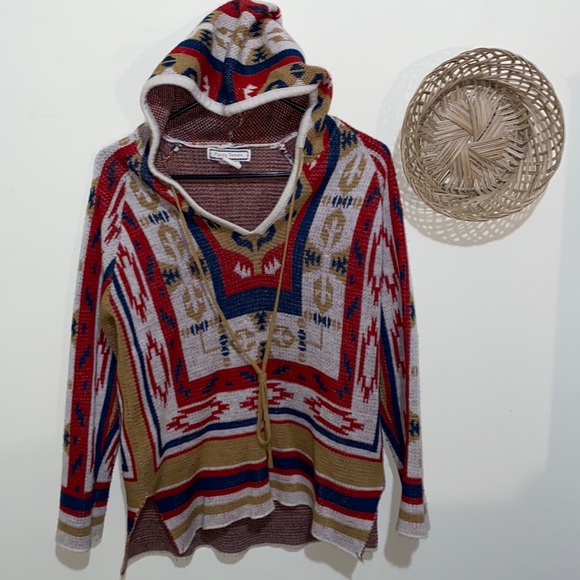 Flying Tomato Tops - One of my favorites ❤️ flying tomato Aztec hoodie
